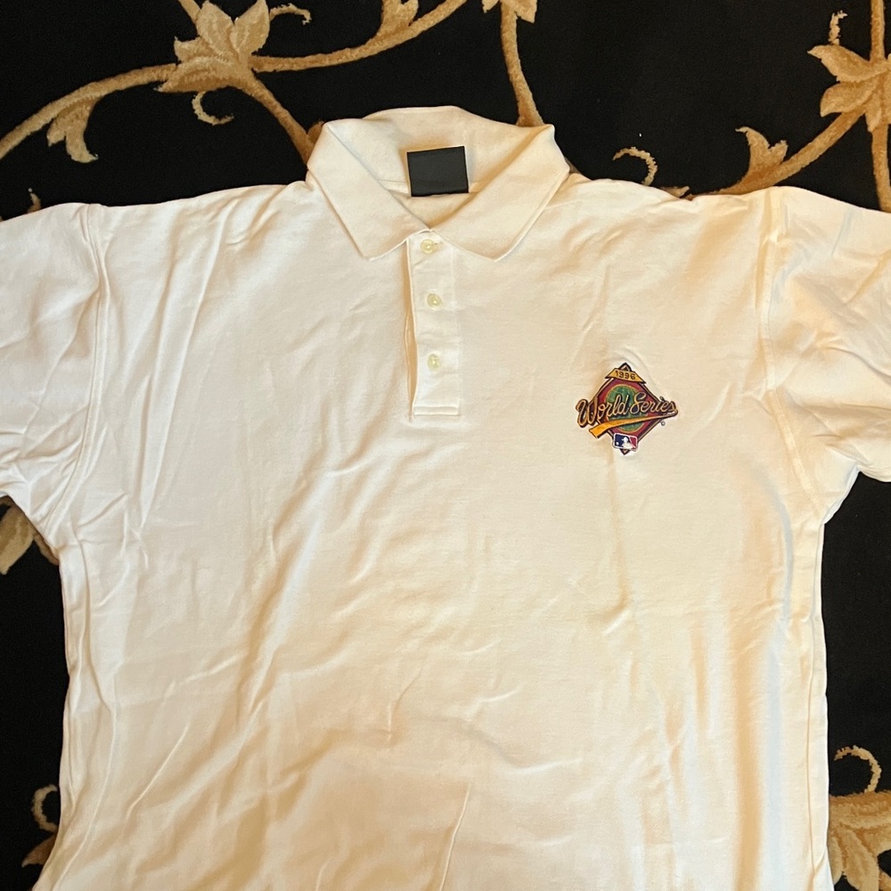 1996 World Series White Polo Shirt w/ World Series Logo. YANKEES  won !